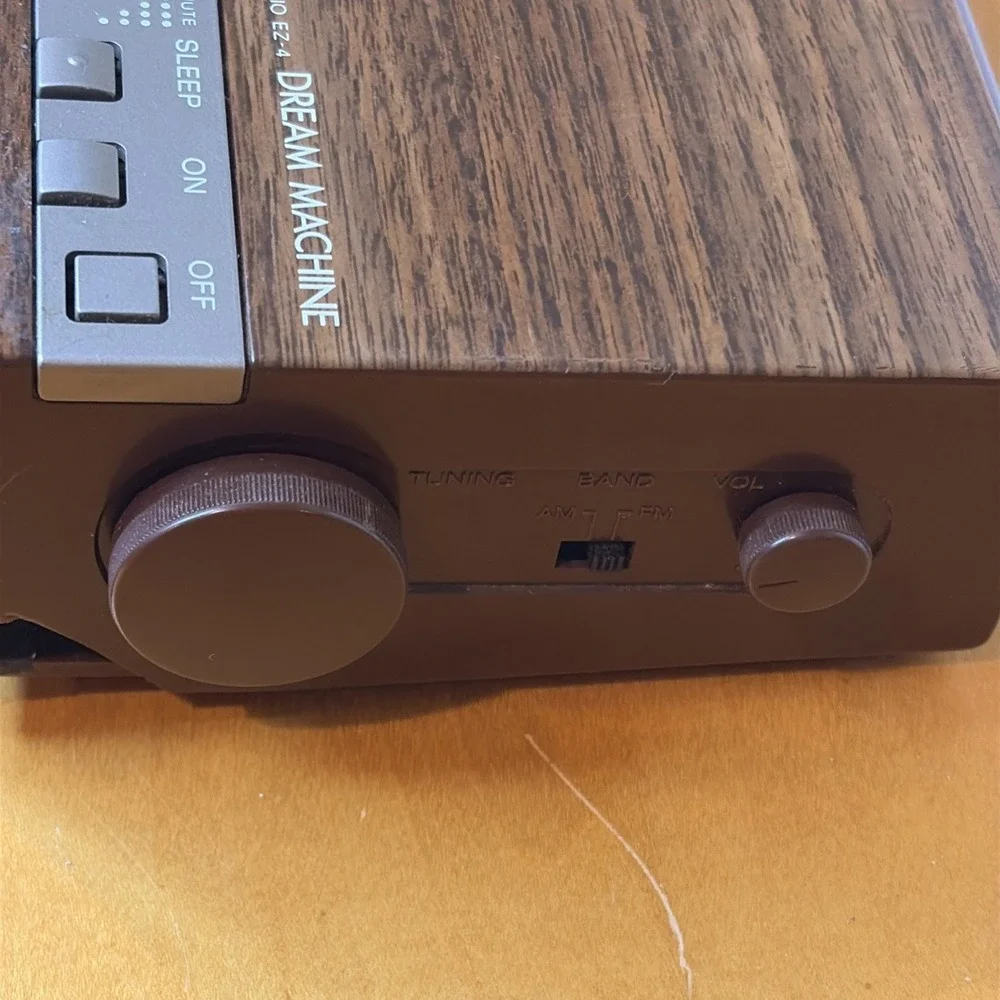 VTG Sony EZ-4 Dream Machine AM FM Digital Alarm Clock Radio Wood Tested Works